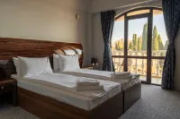 Grace Faors Hotels in 