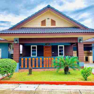 เบญวดีรีสอร์ท Hotel Exterior