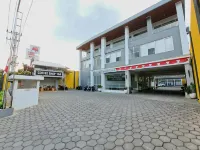 Hotel 168 Salatiga Hotels in Sidorejo