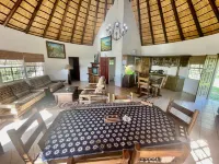 Nhambavale Lodge Hotels in Mandlakaze