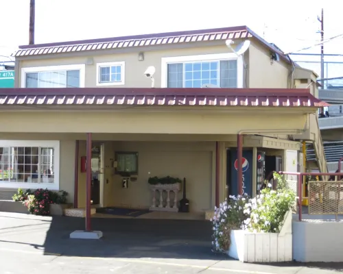 Inn at Bayshore Hotels in San Mateo