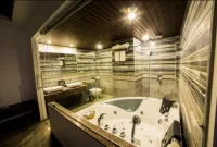 Elixir Hills Suites Resort and Spa - Romantic