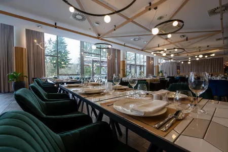 Hotel Trakošćan Отели в г. Шкарићево