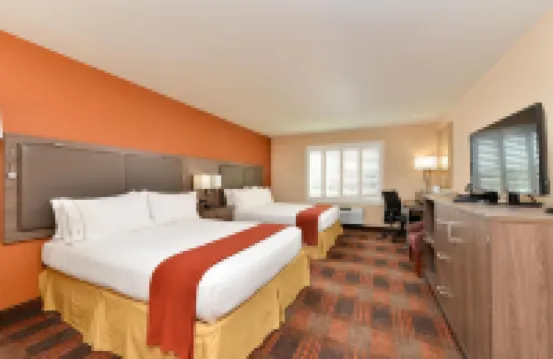 ฮอลิเดย์ อินน์ เอ็กซ์เพรส แอนด์ สวีทส์ เอลค์ โกรฟ เซ็นทรัล - ไฮเวย์ 99 บาย IHG