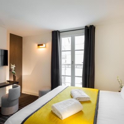 Adjacent Room Hotel Scarlett Paris Promo Code
