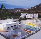 Studios Vrettos Beachfront Hotel