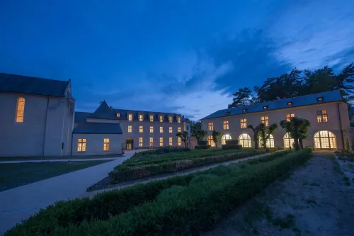 โรงแรม ฟองเตโฟรด์ - ที่มีบาร์