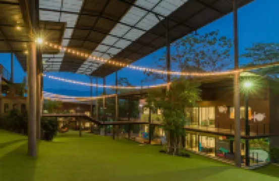 考艾雨樹酒店 鄰近GranMonte Vineyard的酒店