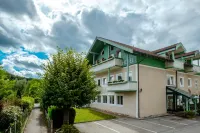 Gartenhotel Salzach Hotels in Burghausen