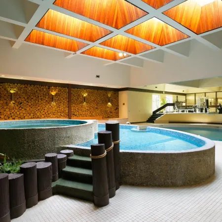 Ramada Plaza by Wyndham Regina Downtown
