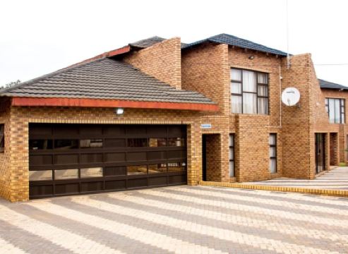 Vakhusi Bed and Breakfast