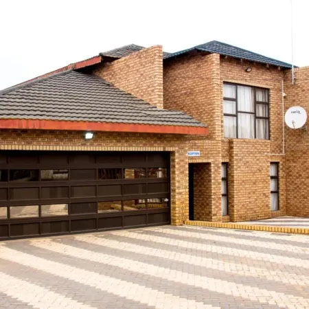 Vakhusi Bed and Breakfast