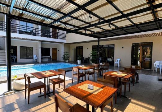 리조트 정원 전경