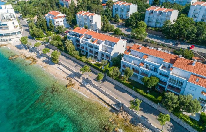 Heta Alagic I - Deluxe Beachfront Suites