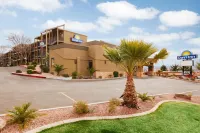 Days Inn by Wyndham St. George