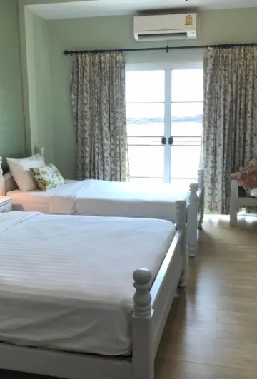 ห้องซูพีเรียร์ 3 ที่นอน