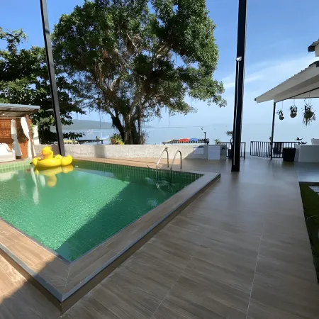Aownoi Bay Resort