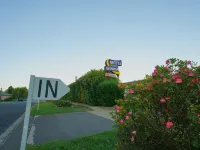 Olympia Motel Hotels in Queanbeyan