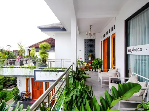 Nexdeco House Homestay Syariah Solo - مطابخ