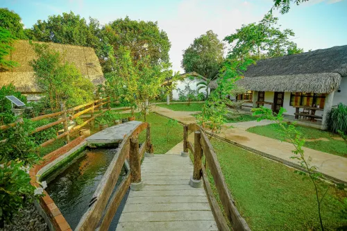 Amici Resort Hotel Laoag Hotels in Batac