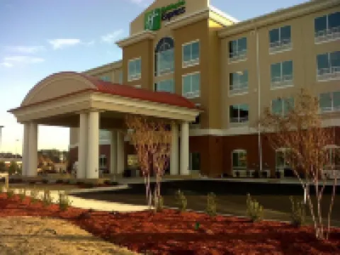 Holiday Inn Express & Suites SMITHFIELD - SELMA I-95 by IHG Hotels in Smithfield