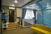 July Hotel