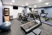 Garner Hotel Doswell Southeast by IHG - ที่มีสปา