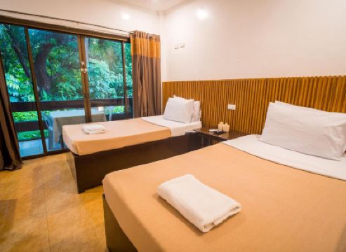 Lisland Rainforest Resort