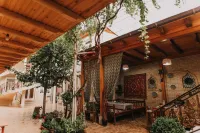 Hotel Dilshoda - Homestays