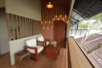 더 브룩 세린