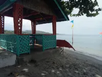 SmallFry's Beach Resort - Beach