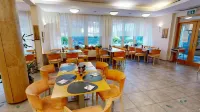 瑟特酒店 - 早餐
