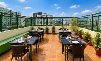 Priyo Nibash Stylish Residential Hotel