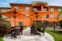 Courtyard Corpus Christi Hotels near Diamond Plaza