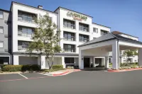 Courtyard Houston Sugar Land/Stafford Hotel dekat AMF Stafford Lanes