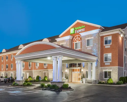 Best Western Plus 1000 Islands Hotel & Suites Ξενοδοχεία στην πόλη Gananoque