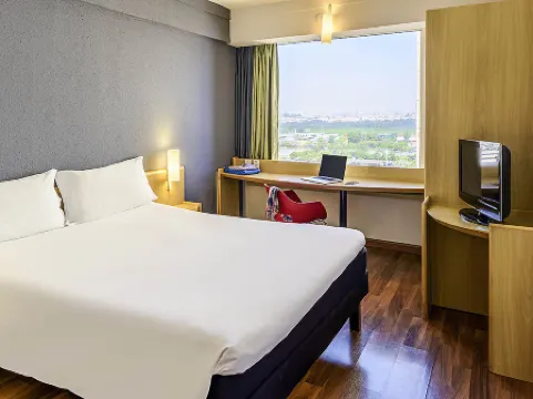 イビス グアルーリョス