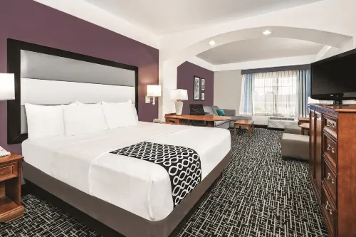 La Quinta Inn & Suites by Wyndham Houston Rosenberg Hotels in Rosenberg