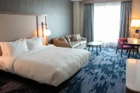 Fairfield Inn & Suites Davenport Quad Cities - parking