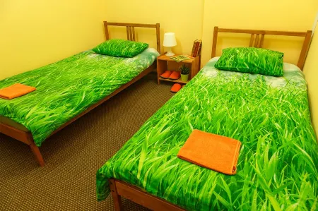 Velvet (Вельвет) Отели рядом с достопримечательностью «Мечеть Махалля №918»