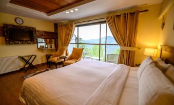 Hotel One Bhurban
