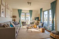 Dormio Villapark Duynzicht Hotels in Schagen