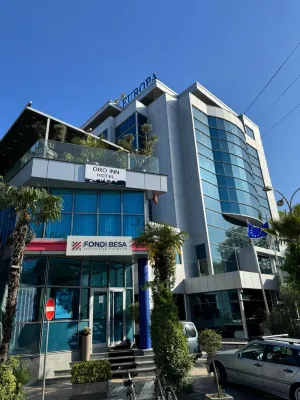 โรงแรมโอโรอินน์ - 3 ดาว