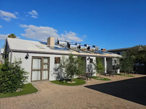Balmoral Lodge Hotels in Bellville