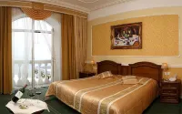 Grand Palace Hotel