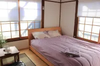 花庵青年旅館 聖德大學附近的飯店