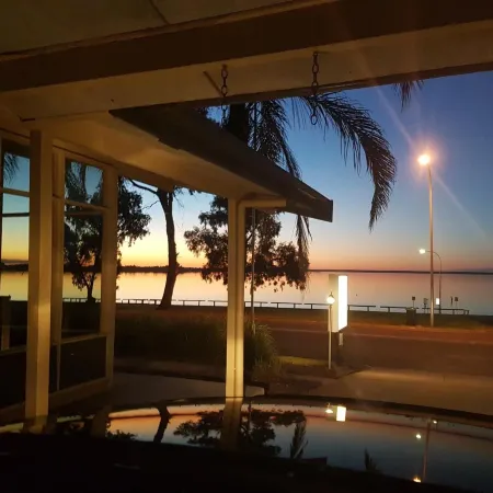 Barmera Lake Resort Motel