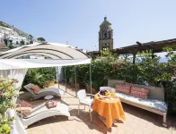 Sharon House Hotel di Atrani