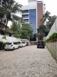 Iswarya Residency - Parkplatz