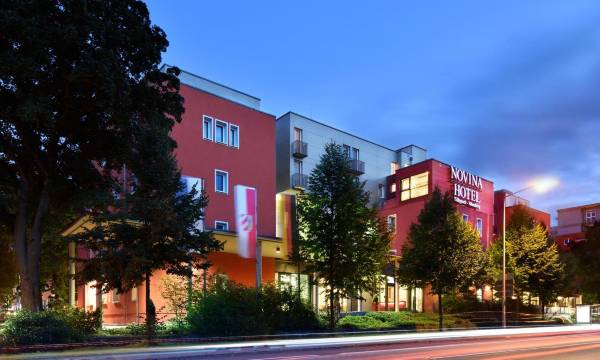 Novina Hotel Tillypark